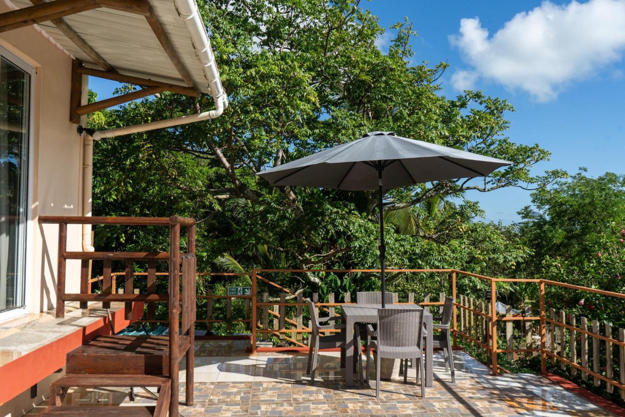 Villa La Romance Kreol Eau Vanee Exterior photo
